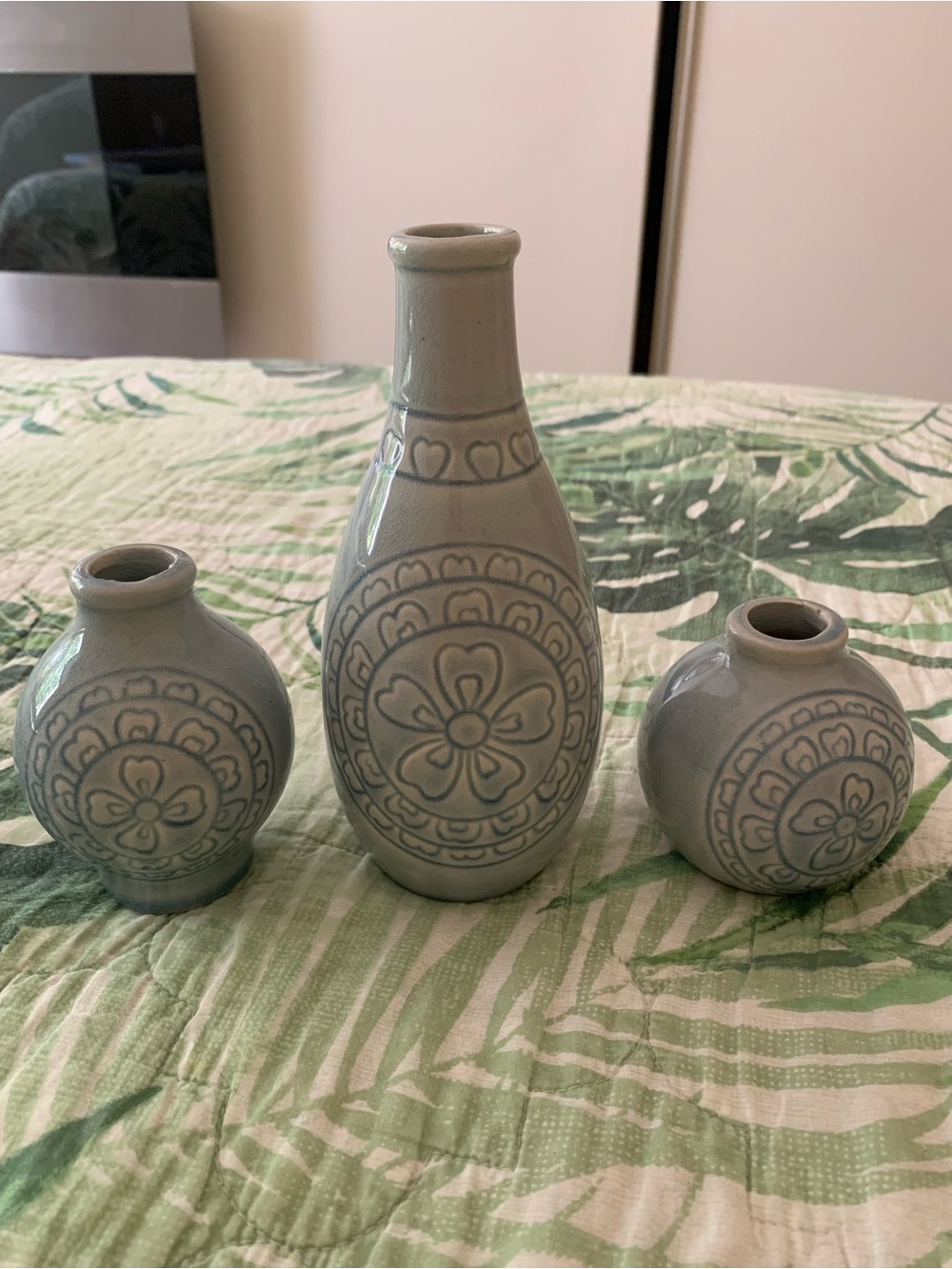 Interiors by Design Ceramic Vase Set